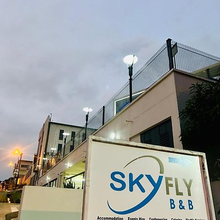 Skyfly Bed & Breakfast Manzini Bagian luar foto