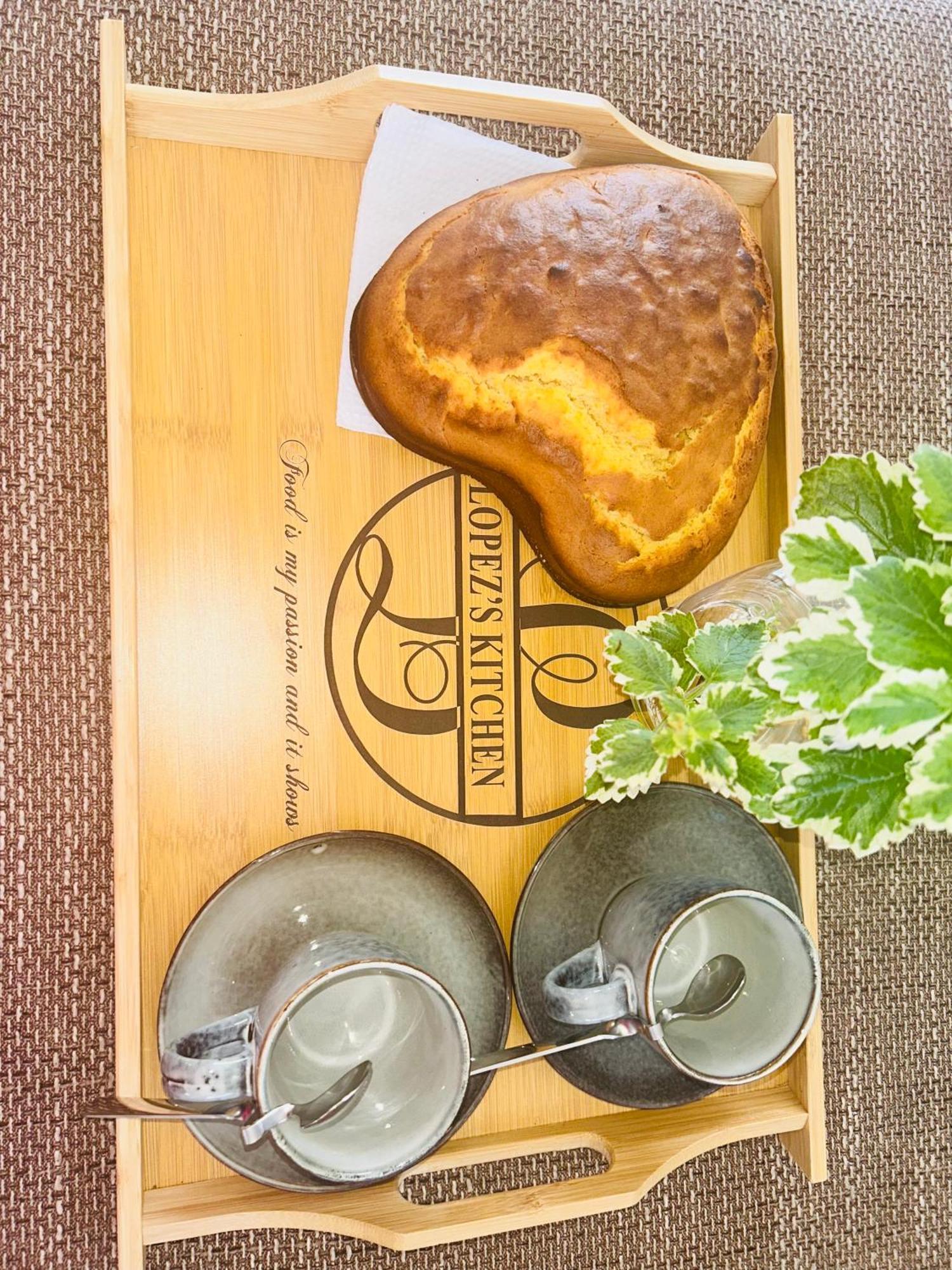 Skyfly Bed & Breakfast Manzini Bagian luar foto
