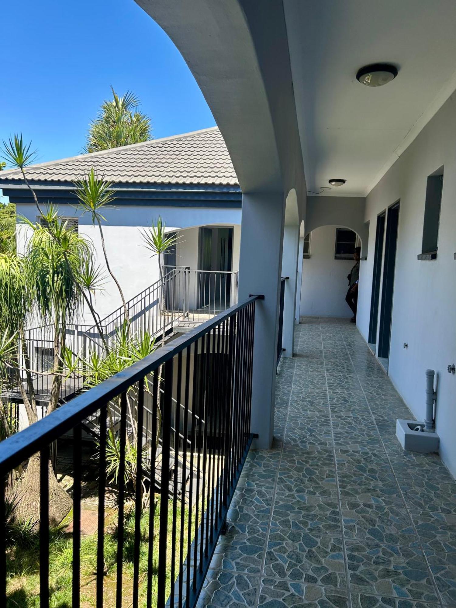 Skyfly Bed & Breakfast Manzini Bagian luar foto